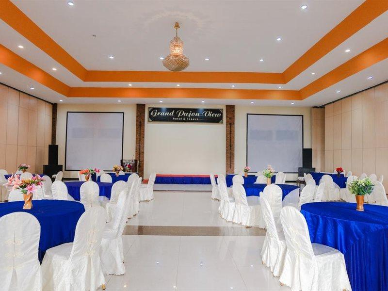 Capital O 892 Grand Pujon View Hotel And Resort Batu  Exterior photo