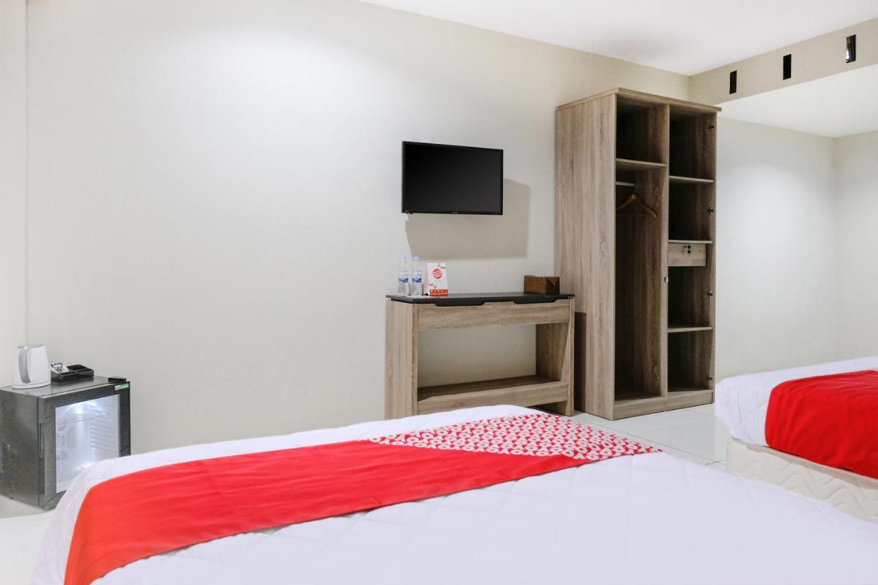 Capital O 892 Grand Pujon View Hotel And Resort Batu  Exterior photo