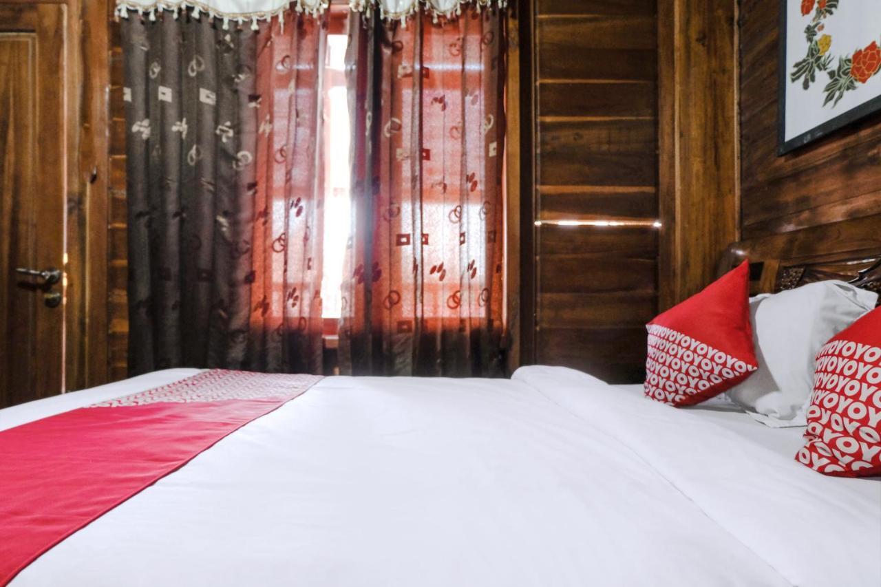 Capital O 892 Grand Pujon View Hotel And Resort Batu  Exterior photo