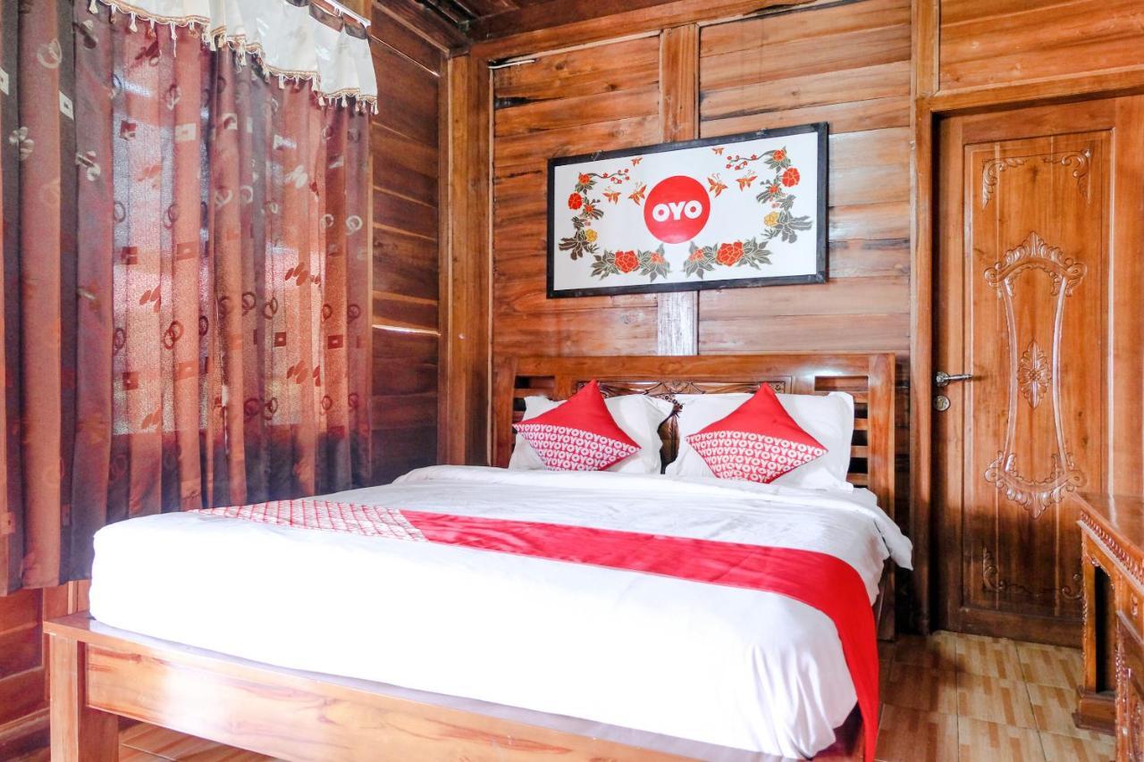 Capital O 892 Grand Pujon View Hotel And Resort Batu  Exterior photo