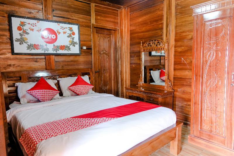 Capital O 892 Grand Pujon View Hotel And Resort Batu  Exterior photo